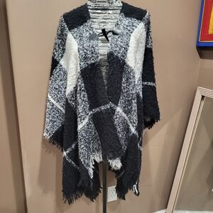 Maurices Buffalo Plaid Shawl